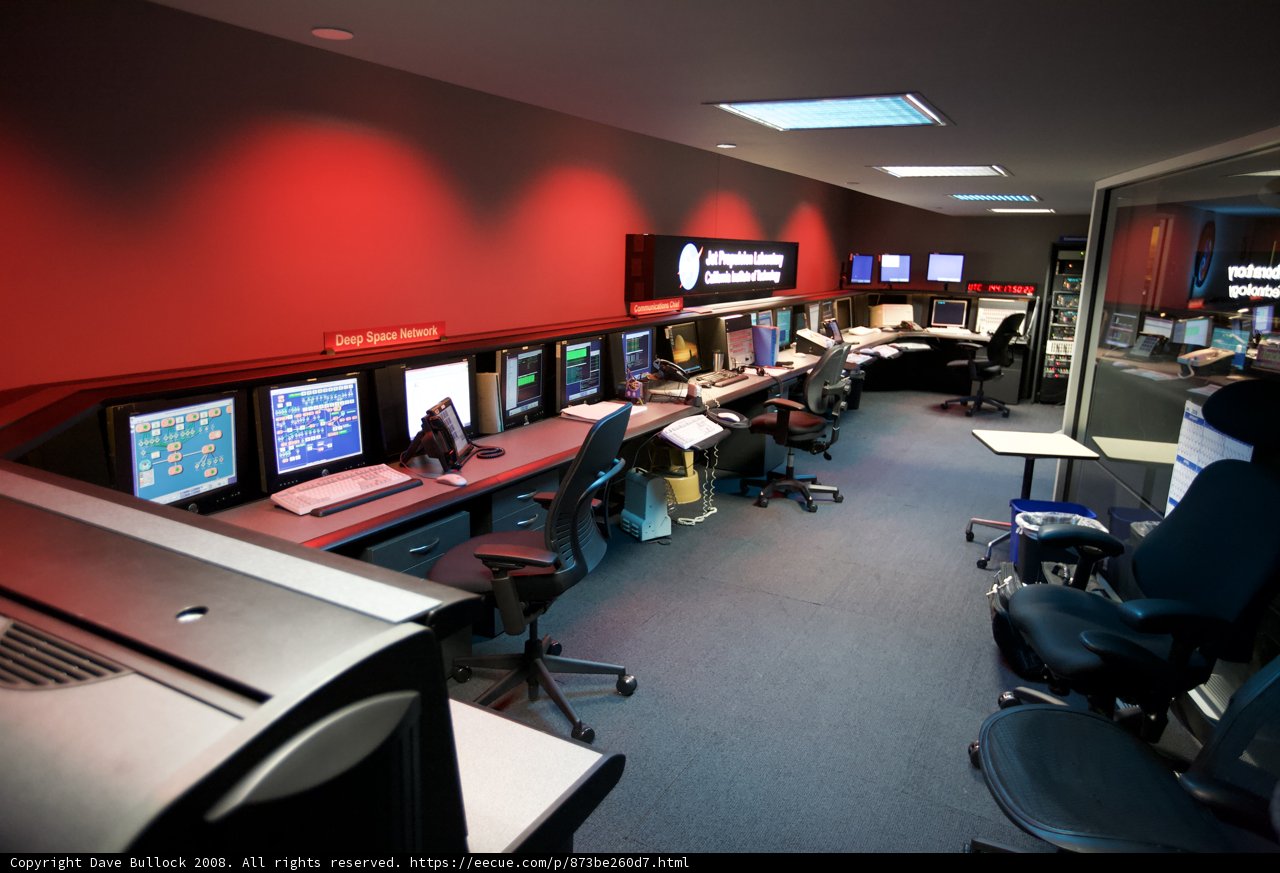 Command Center for Mars Lander