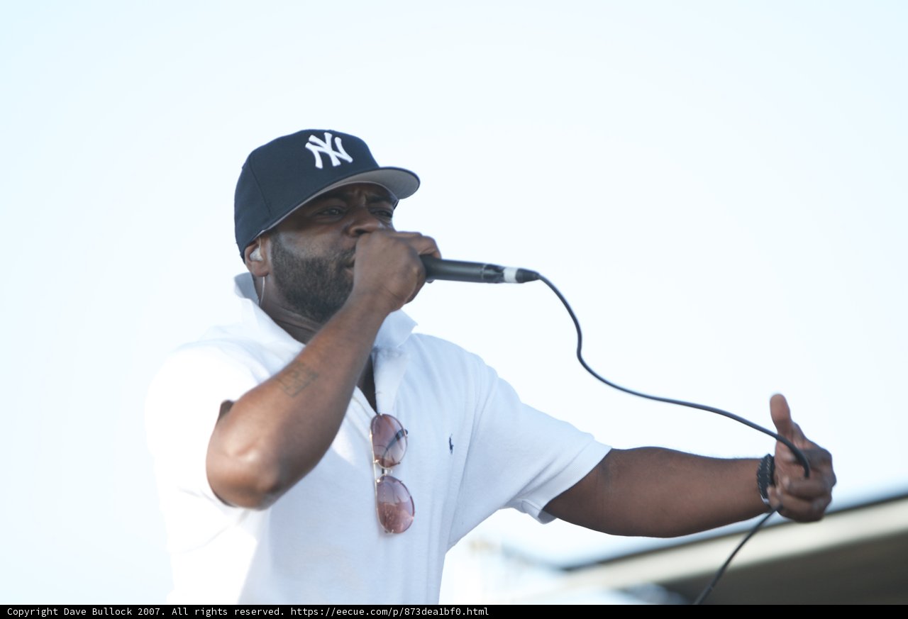 The White Shirted Entertainer