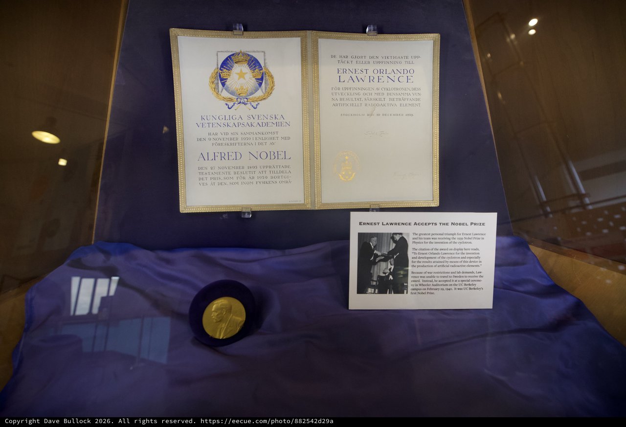 Ernest Orlando Lawrence Nobel Prize Display with Medal and Certificate