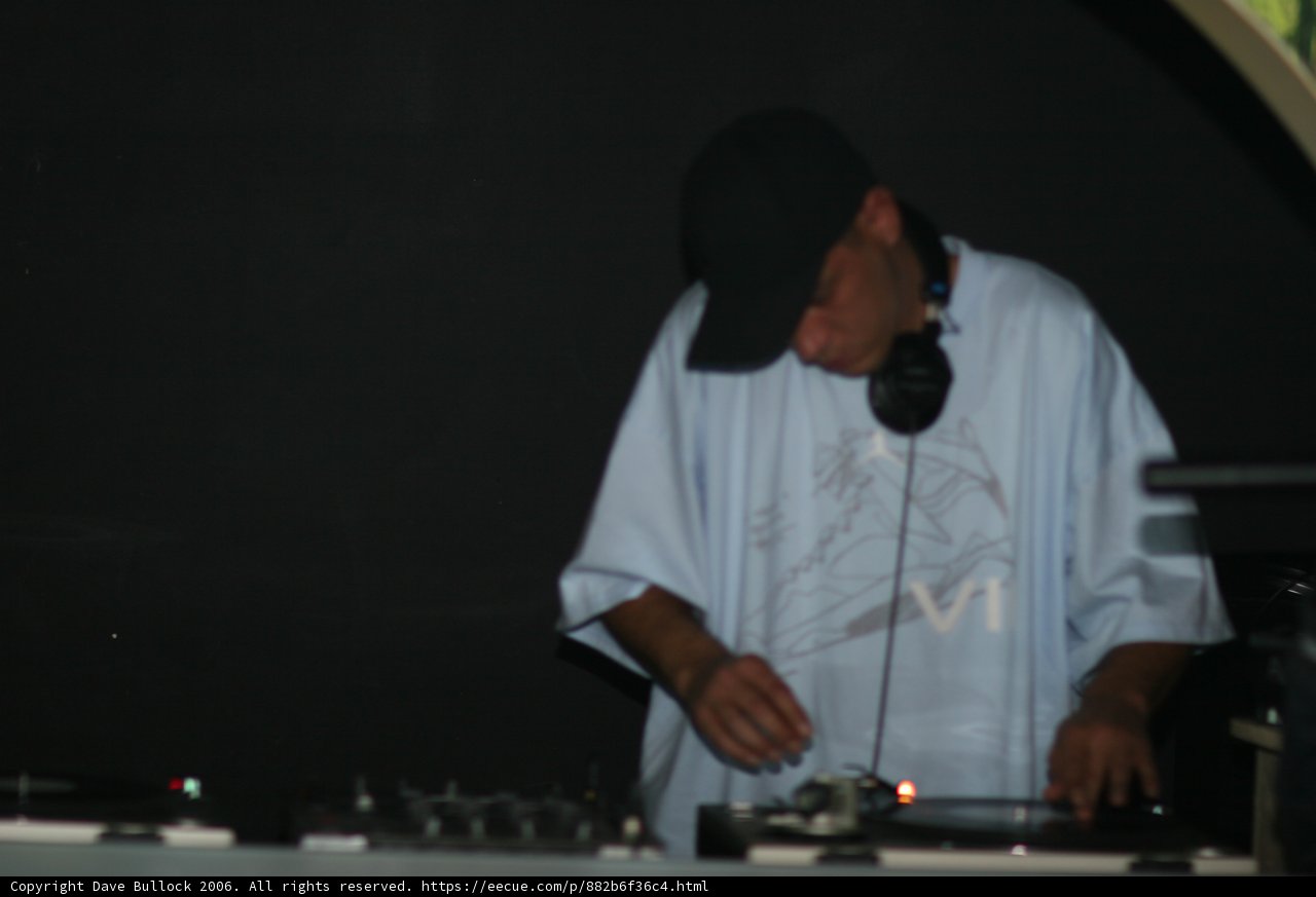 Beat Samurai: DJ S on the Turntables