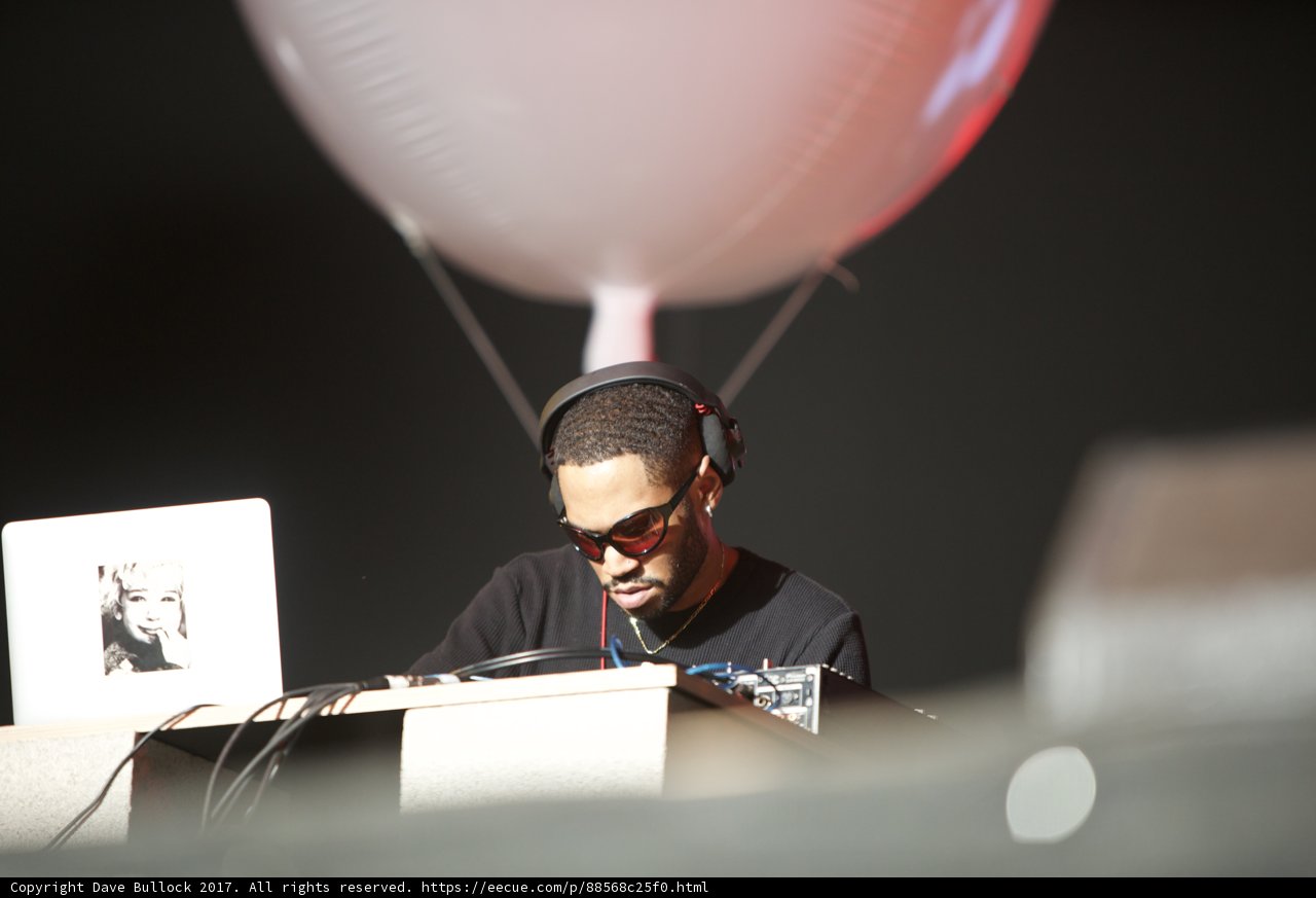Kaytranada spinning beats at Coachella