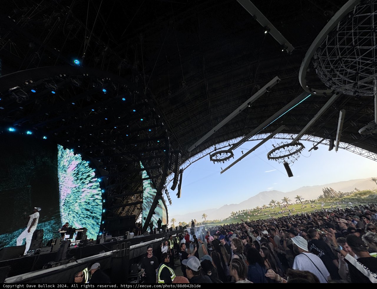 Energetic Vibes at Coachella 2024: Weekend Two