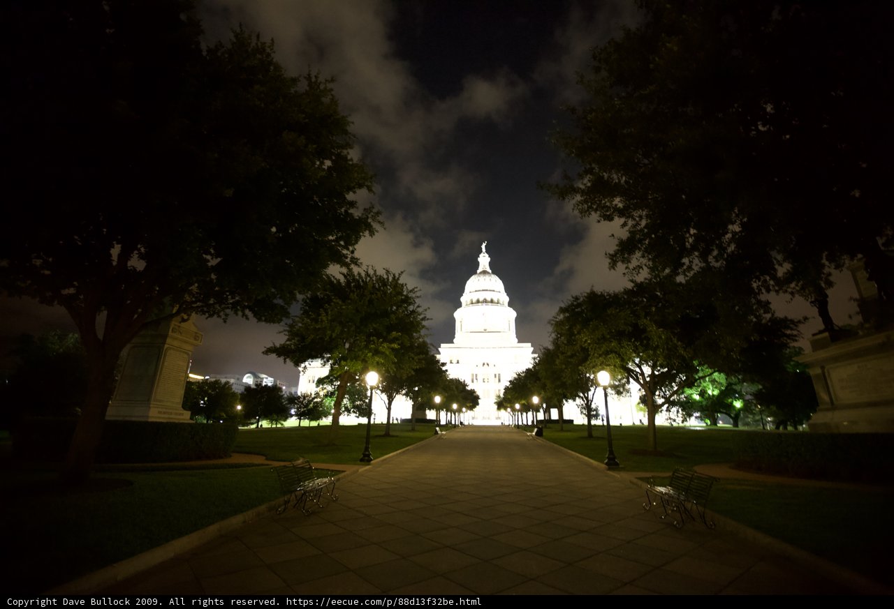 Captivating Capitol Skyline at Night