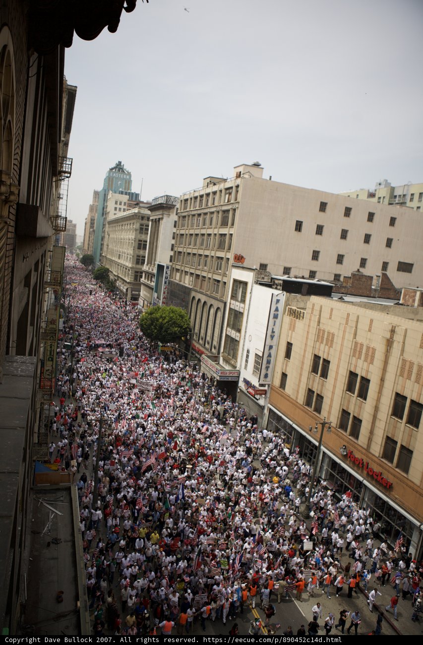 Metropolis Unites: The Great American Boycott of 2007