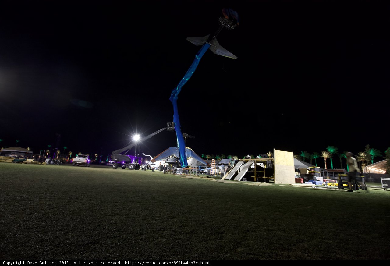 Crane Lifts Heavy Load at Coachella