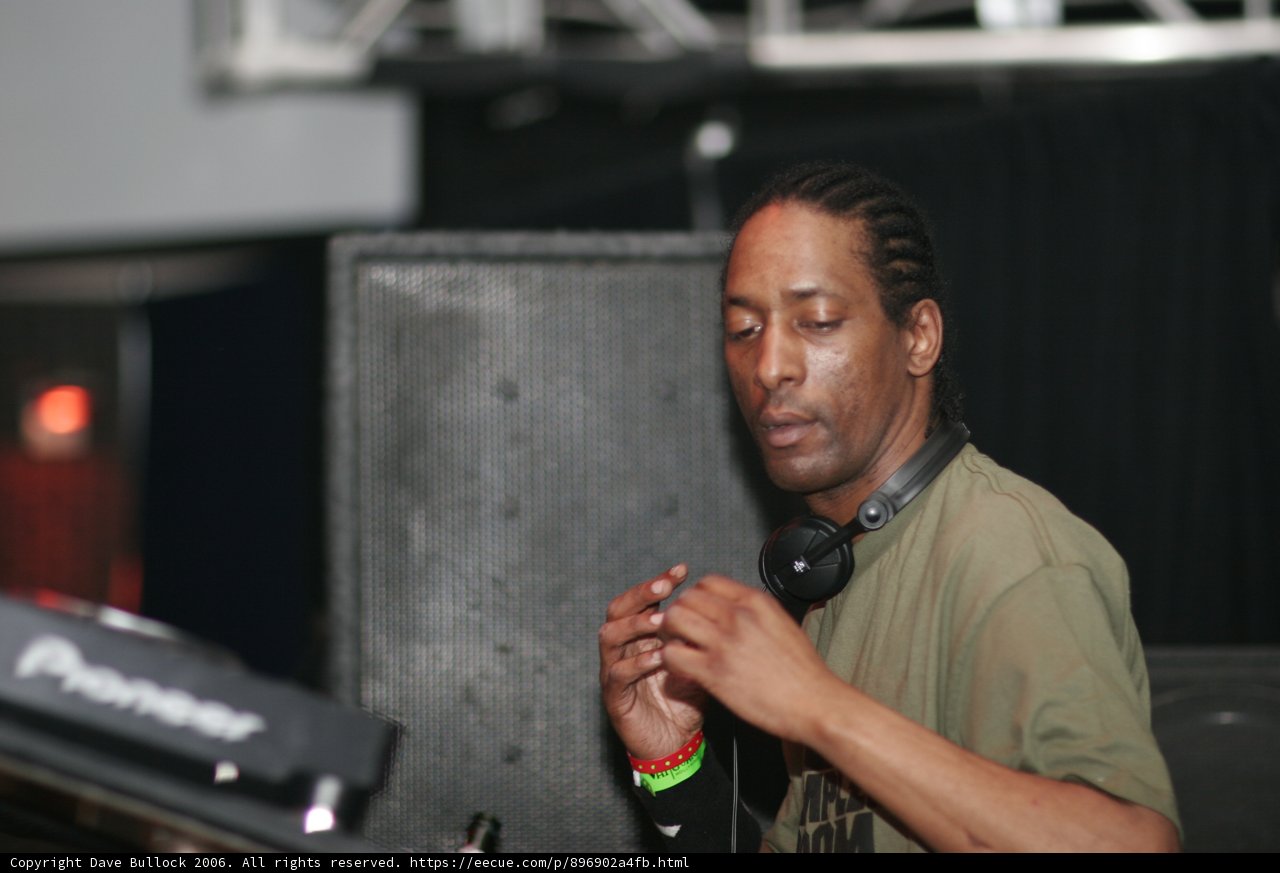 Brocky Funktion: A Dj Set with Dreadlocks