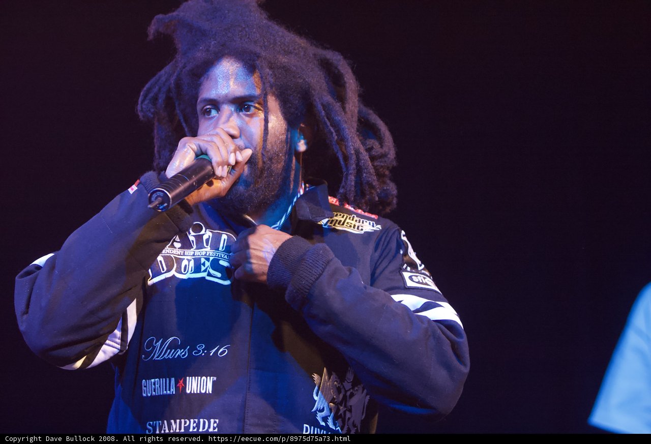 Murs Rocks Coachella with Solo Mic Performance