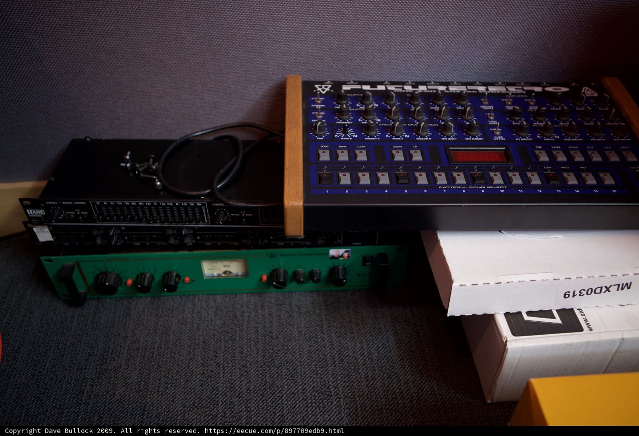 Crystal Method's Electronic Setup