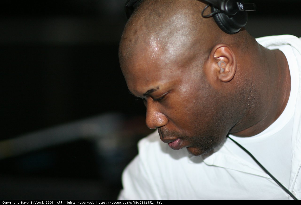 Grooving with Headphones