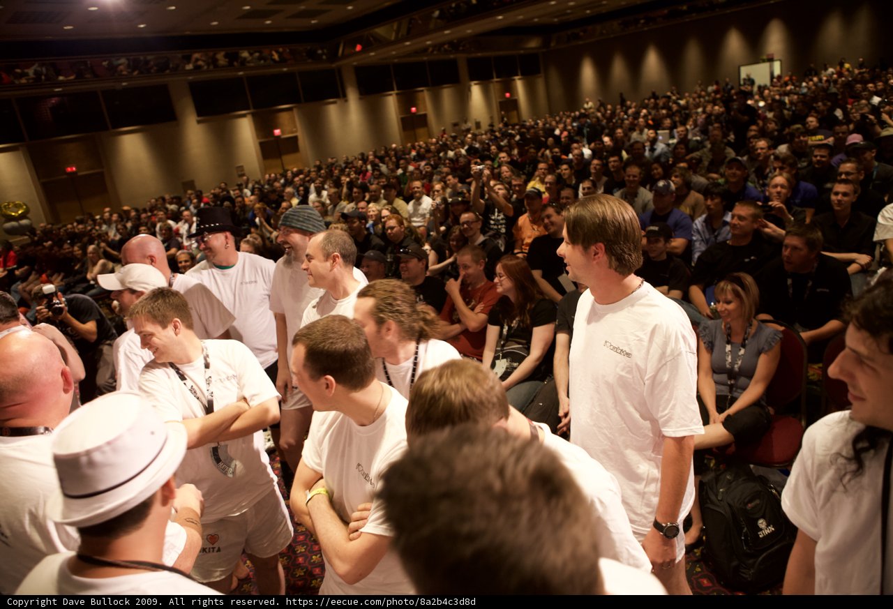 Crowd of Attendees listening to Xu Kaicheng