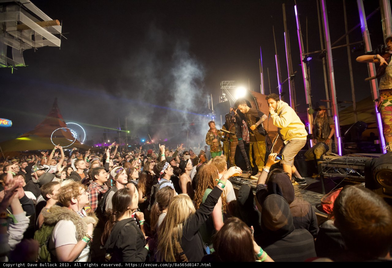 Coachella 2013: A Night Sky Full of Music and People