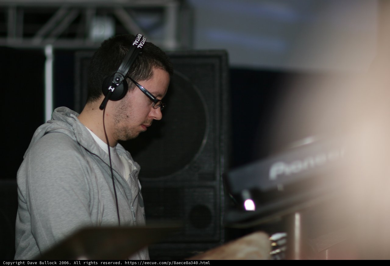 Grooving in Grey