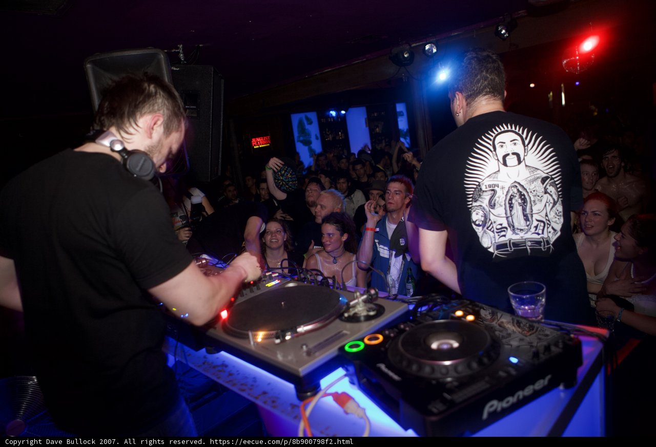 Nightclub Jam Session