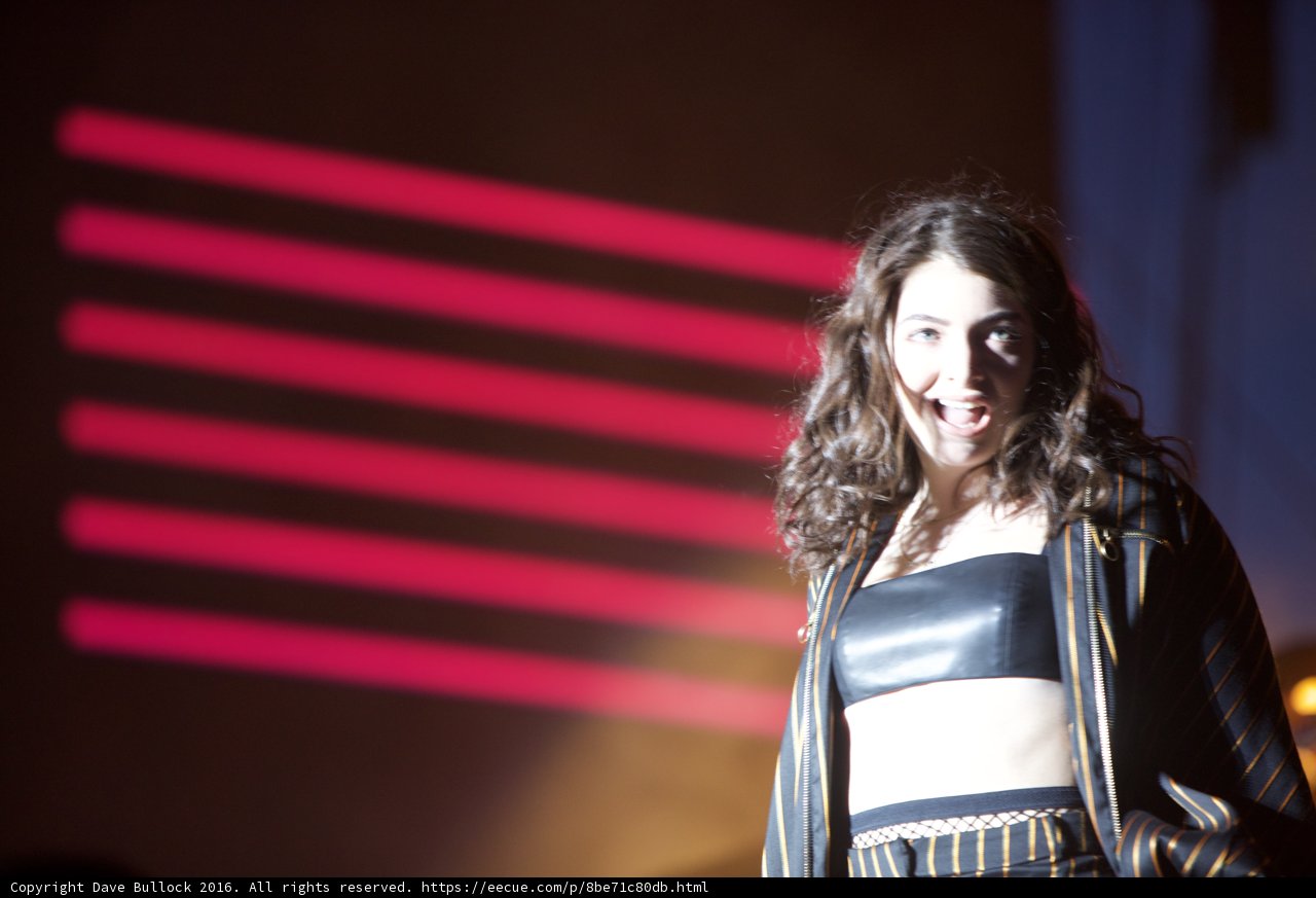 Lorde Shines Bright on Stage