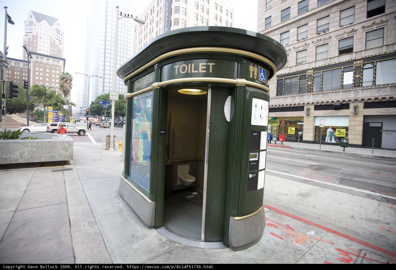 City Street Toilet
