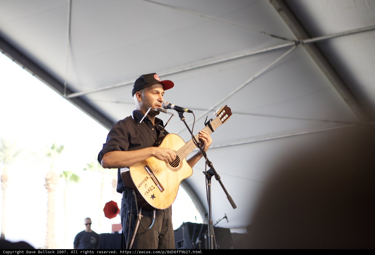 Tom Morello brings down the house at Coachella 2007