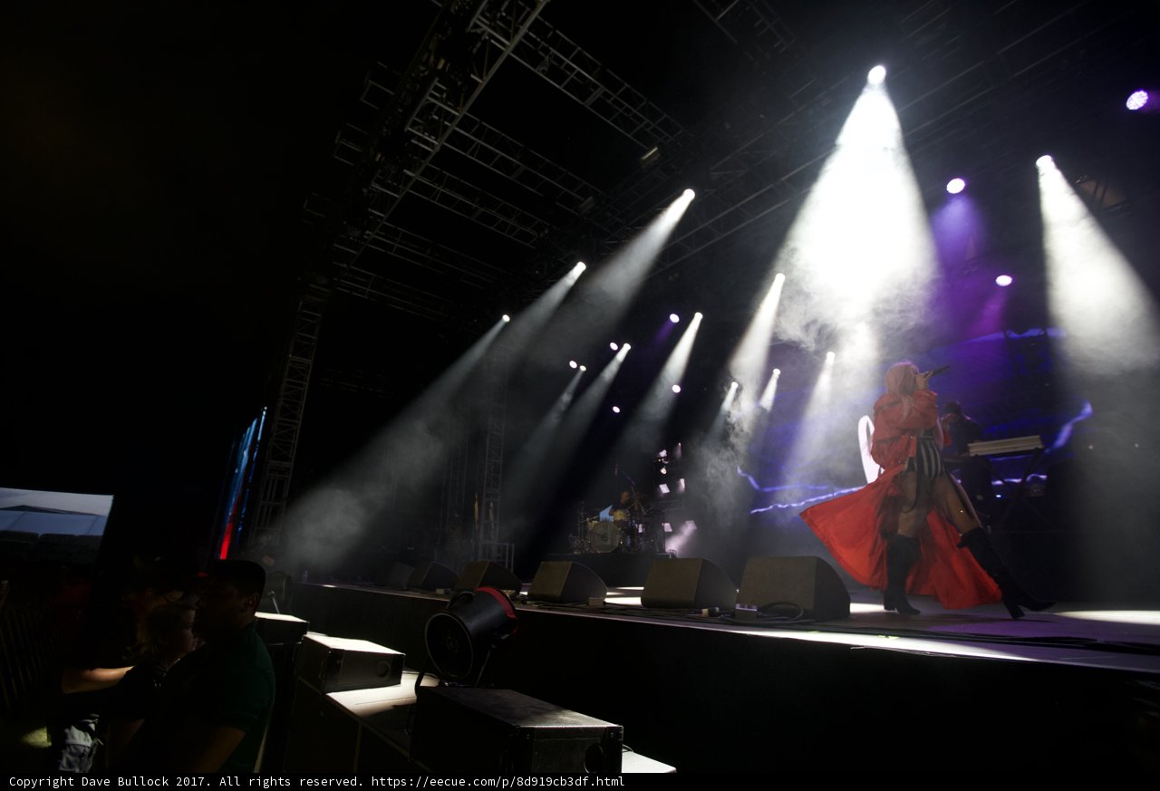 Center Stage Glamour