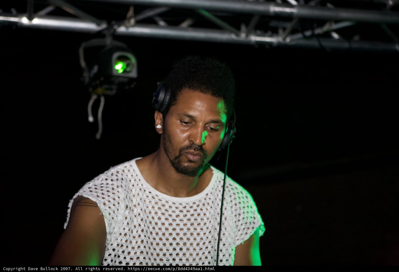 Groovy DJ Set