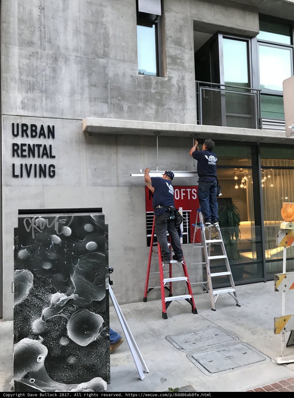 Crafting the Perfect Sign for Urban Rental Living