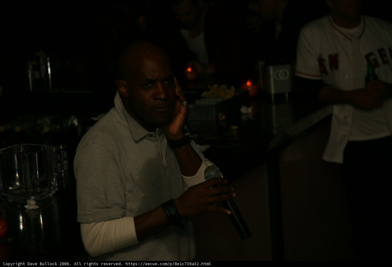 Live Performance at a Busy Pub