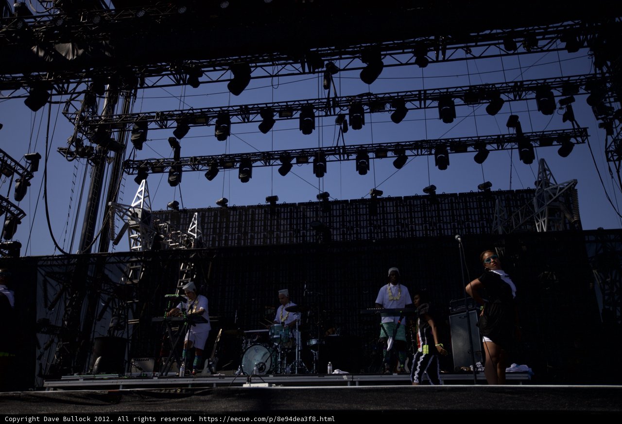 Santigold Rocks Coachella Stage
