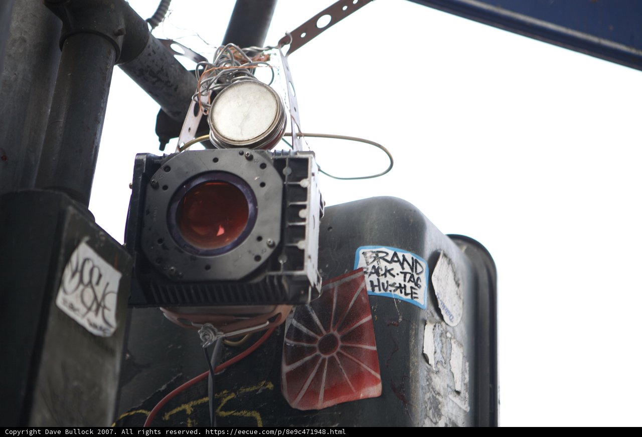 Wired Traffic Light