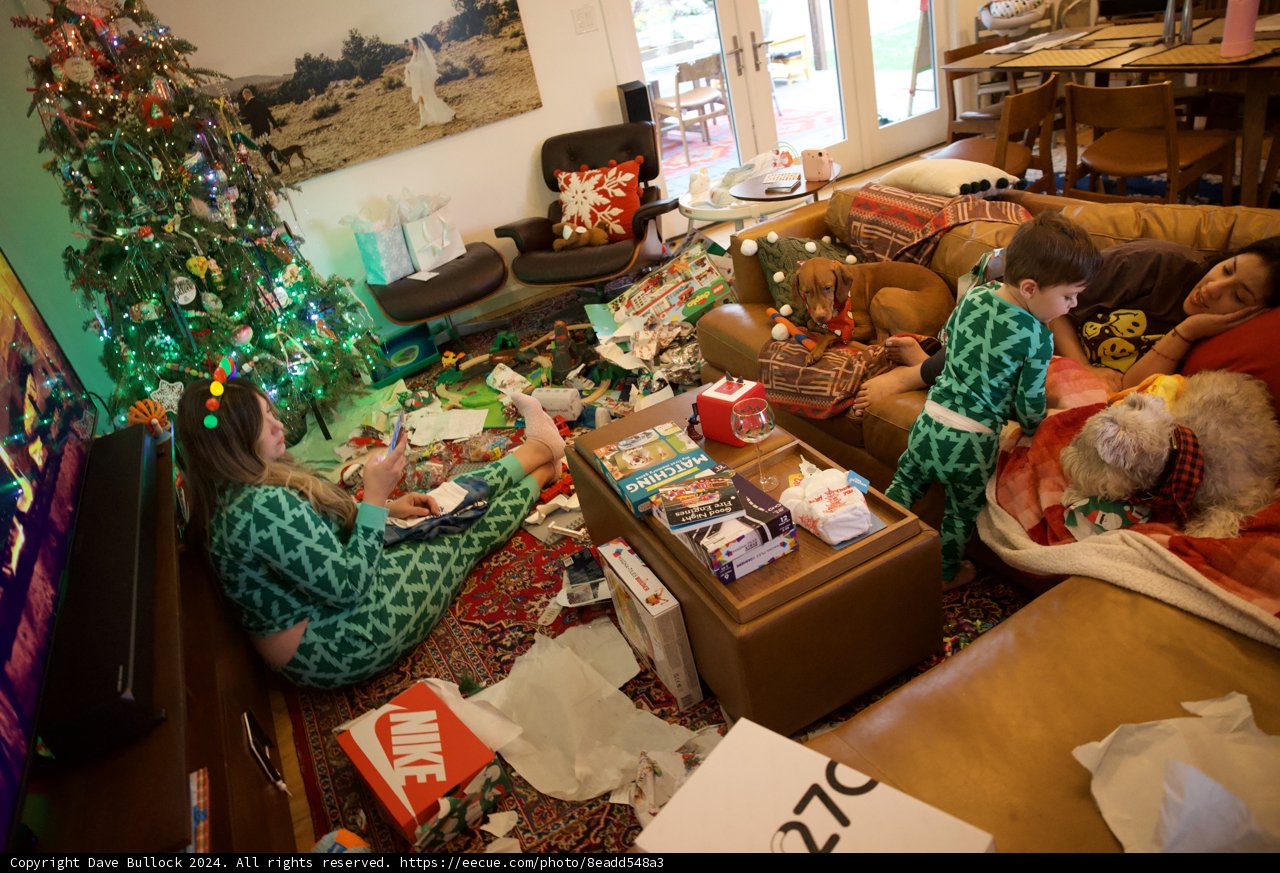 A Cozy Christmas Morning