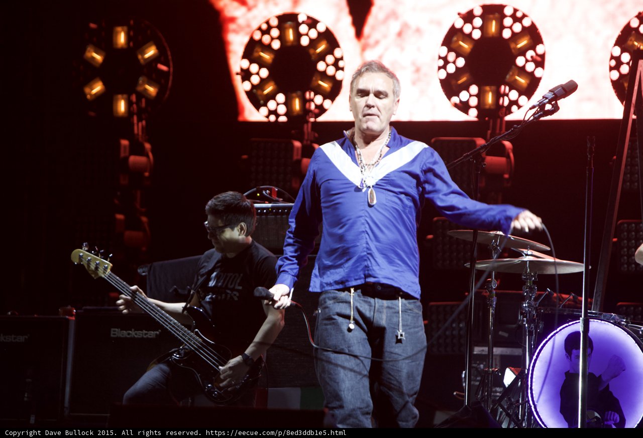 Morrissey Arms Outstretched Blue Shirt Bassist Capitol Records LED Drum Head Circular Lights