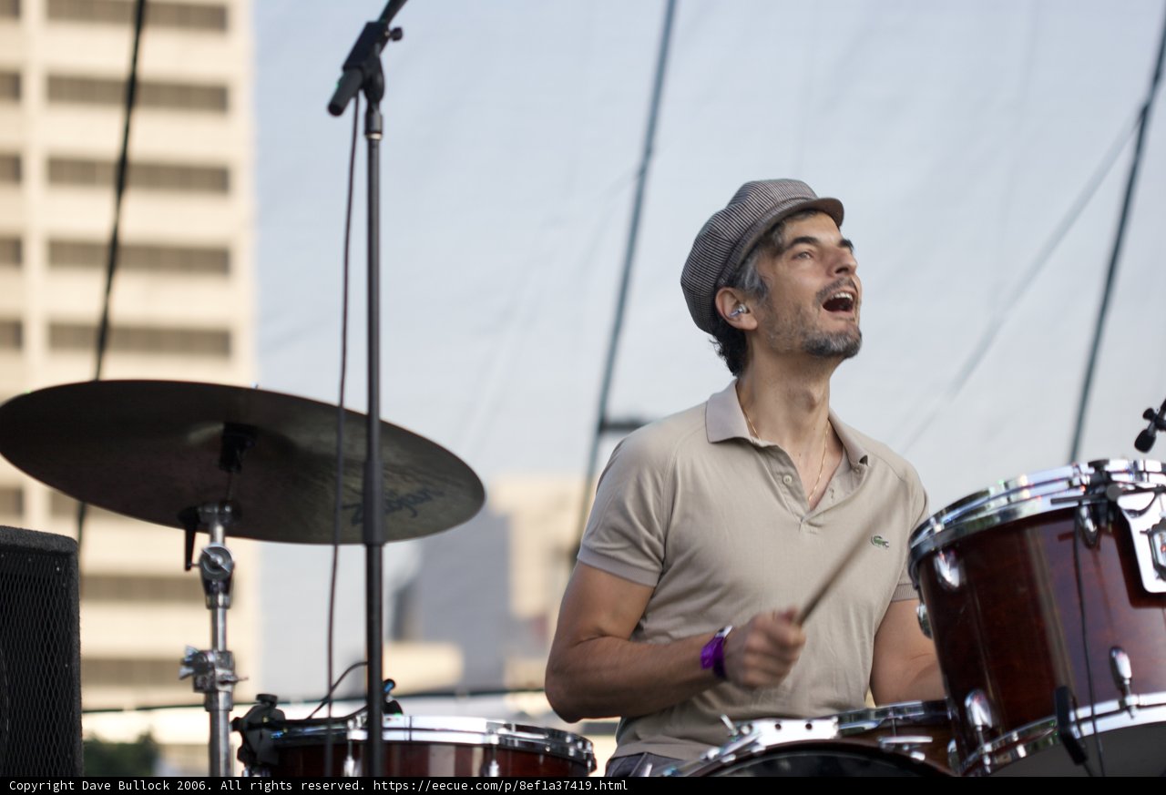 Drumming to the Crowd