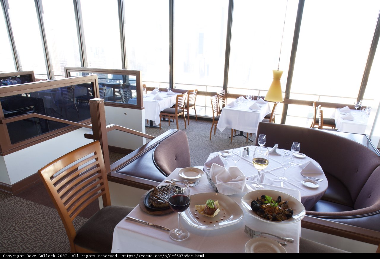 Cityscape Dining