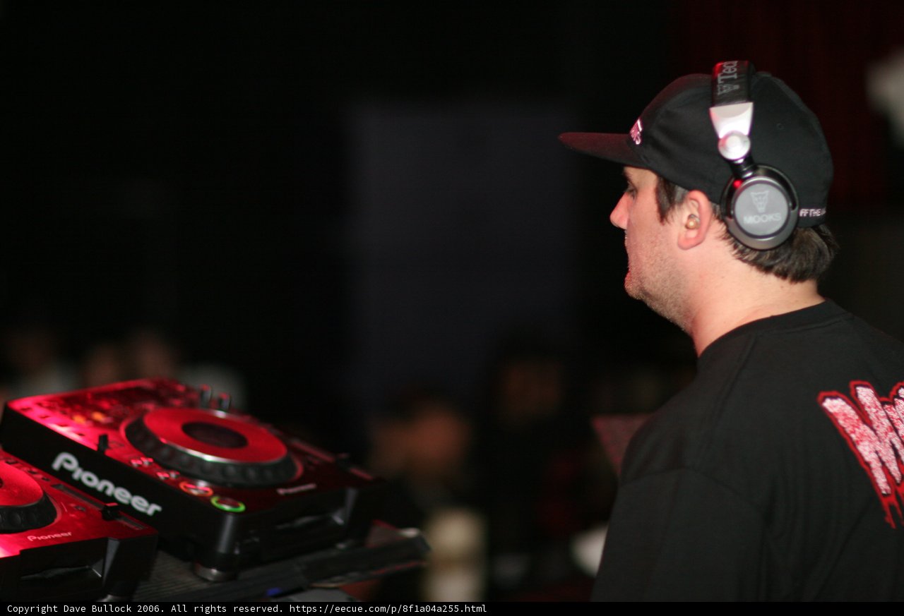 DJ in Black
