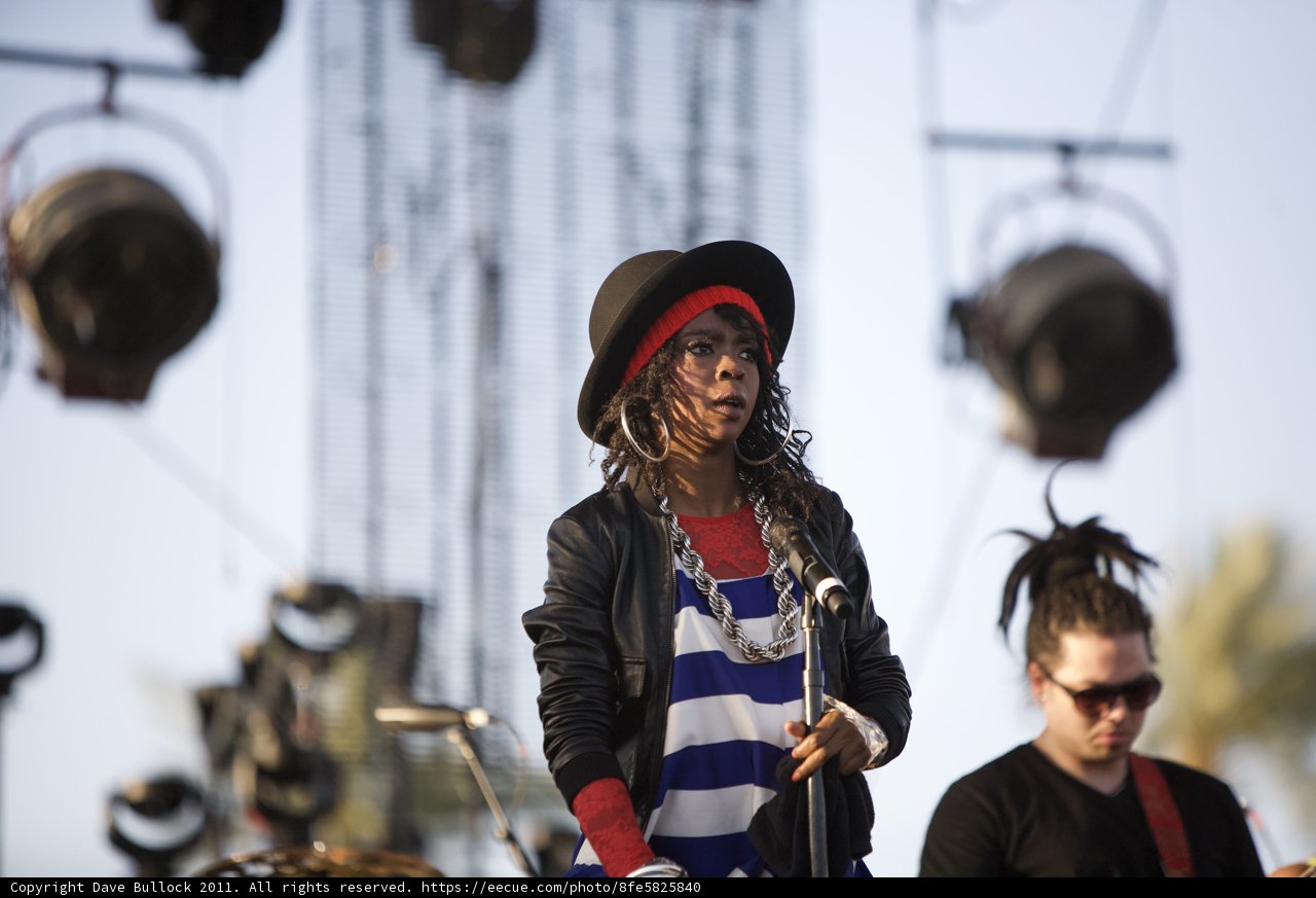 Lauryn Hill Rocks Coachella Stage in Stripes and Hat