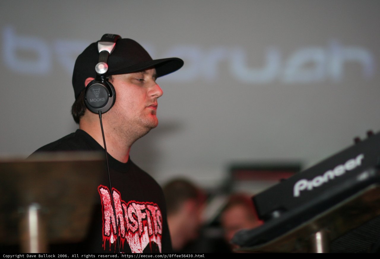 Deejay in Action