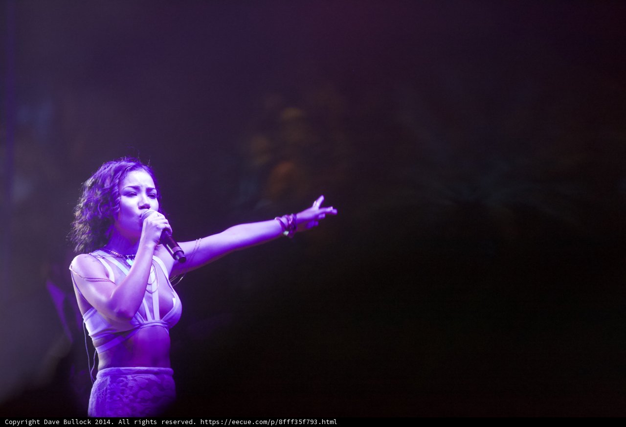 Jhené Aiko Rocks the Stage at Coachella 2014