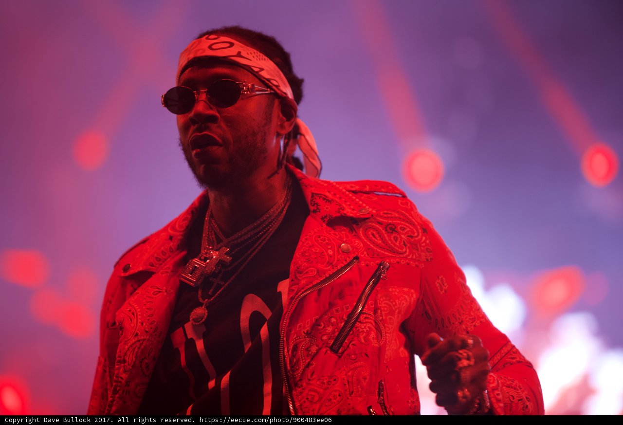 2 Chainz Rocks the Stage in Red