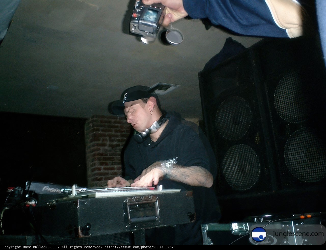 DJ's Groovy Night