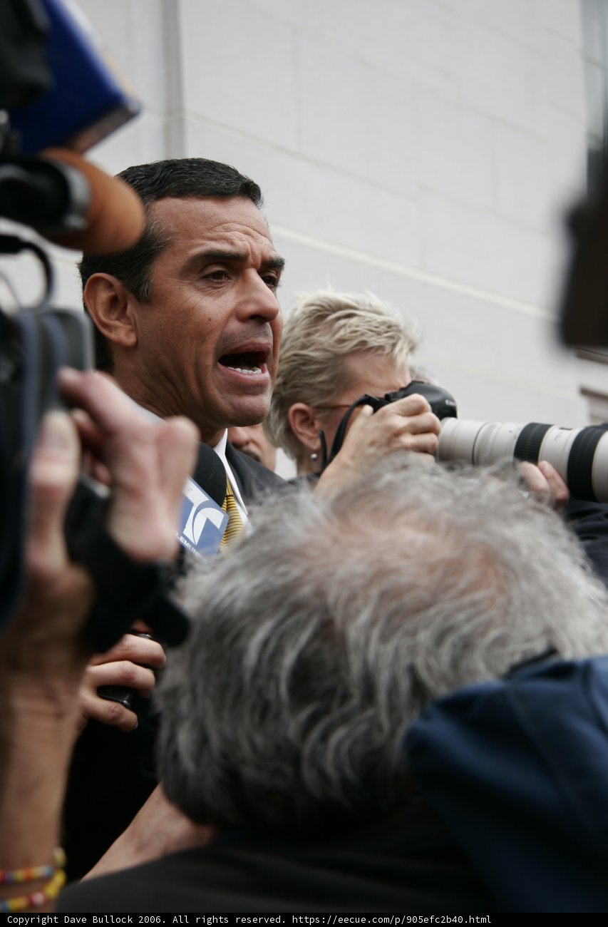 Antonio Villaraigosa Surrounded by Reporters