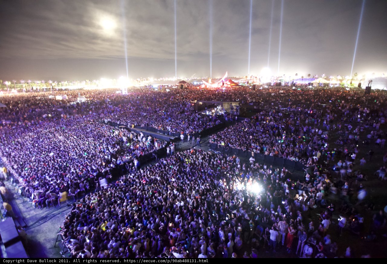 Lights and Music: The Massive Crowd at Coachella 2011