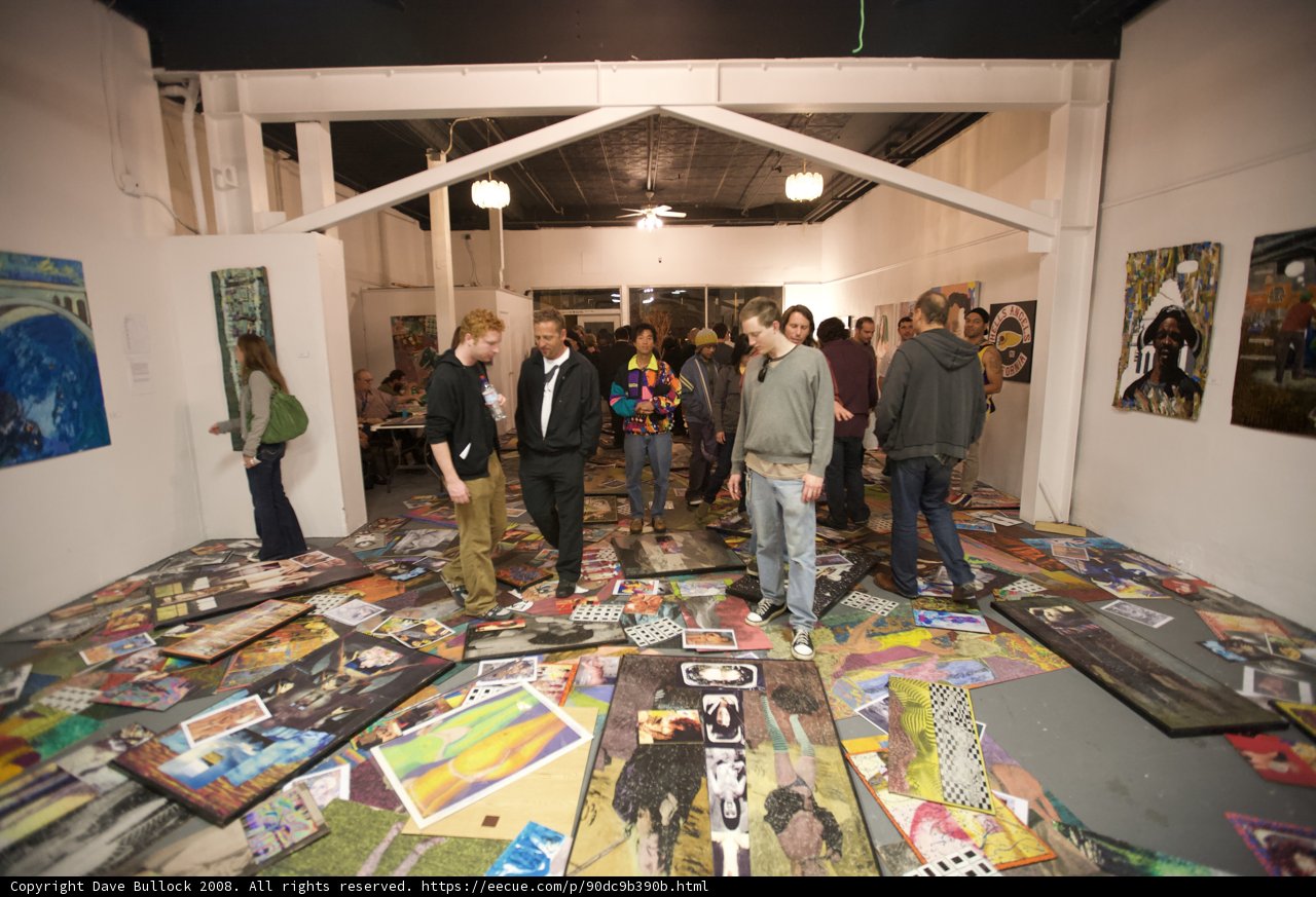 Art enthusiasts gather at 2008 Artwalk event