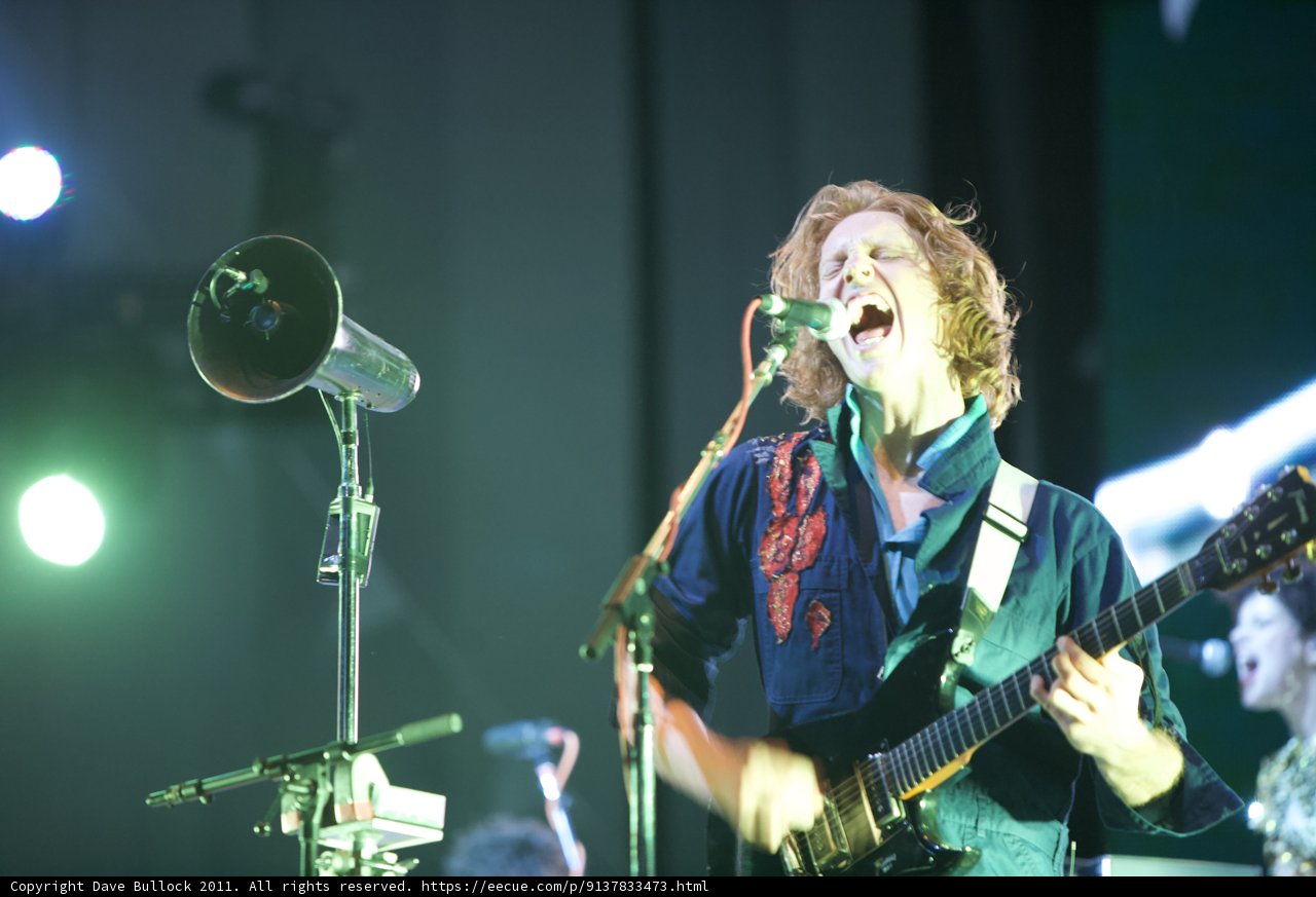 Rocking the Crowd: Musical Performance at Coachella 2011