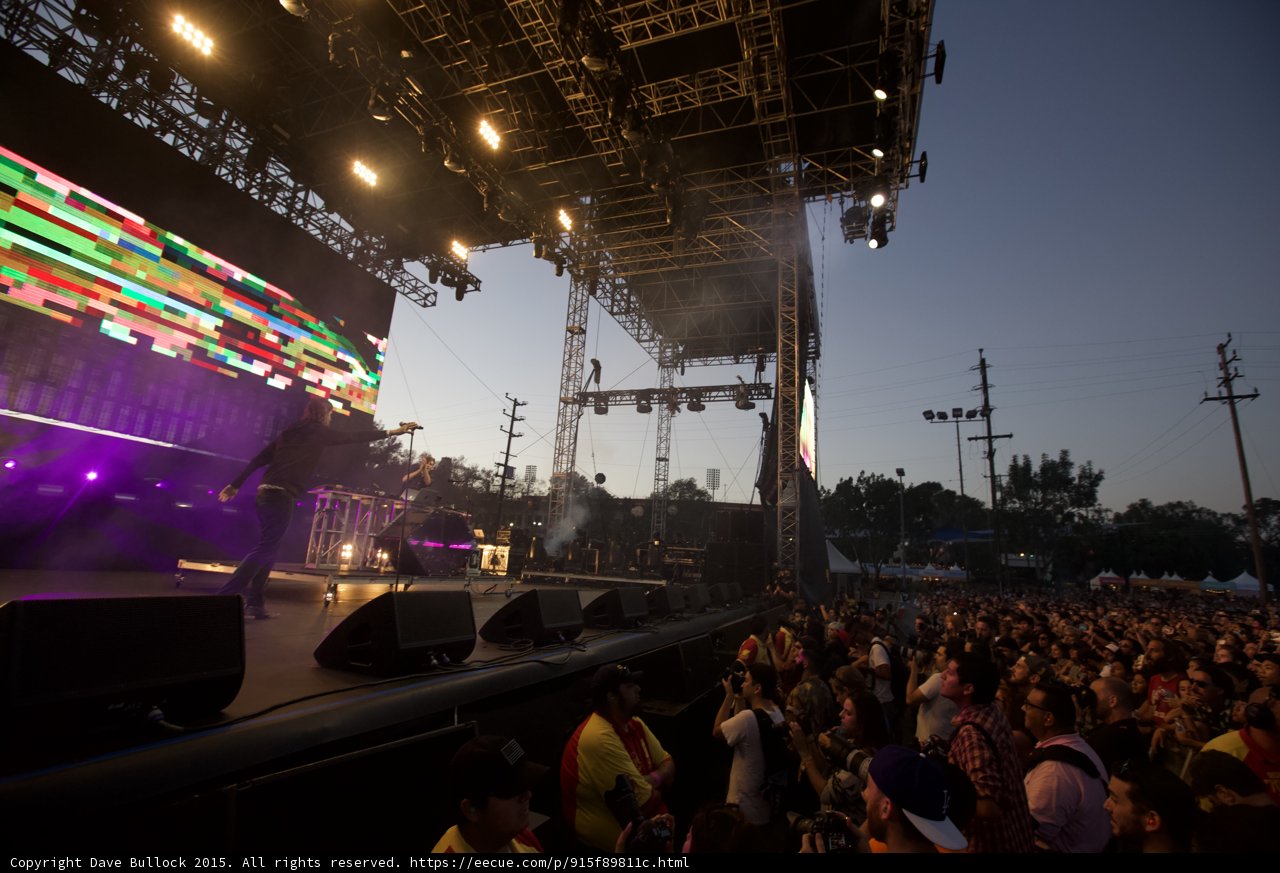 Glitchy LED Screen Stage
