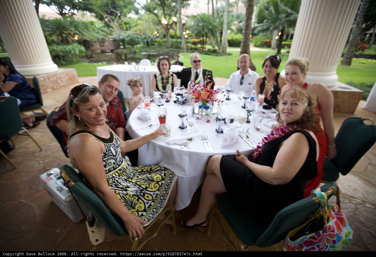 Dining in Hawaii