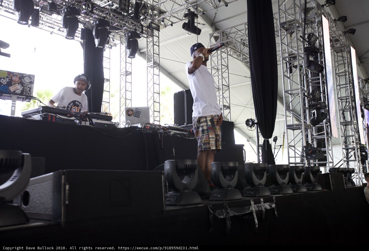 DJ Craze electrifies the Coachella stage