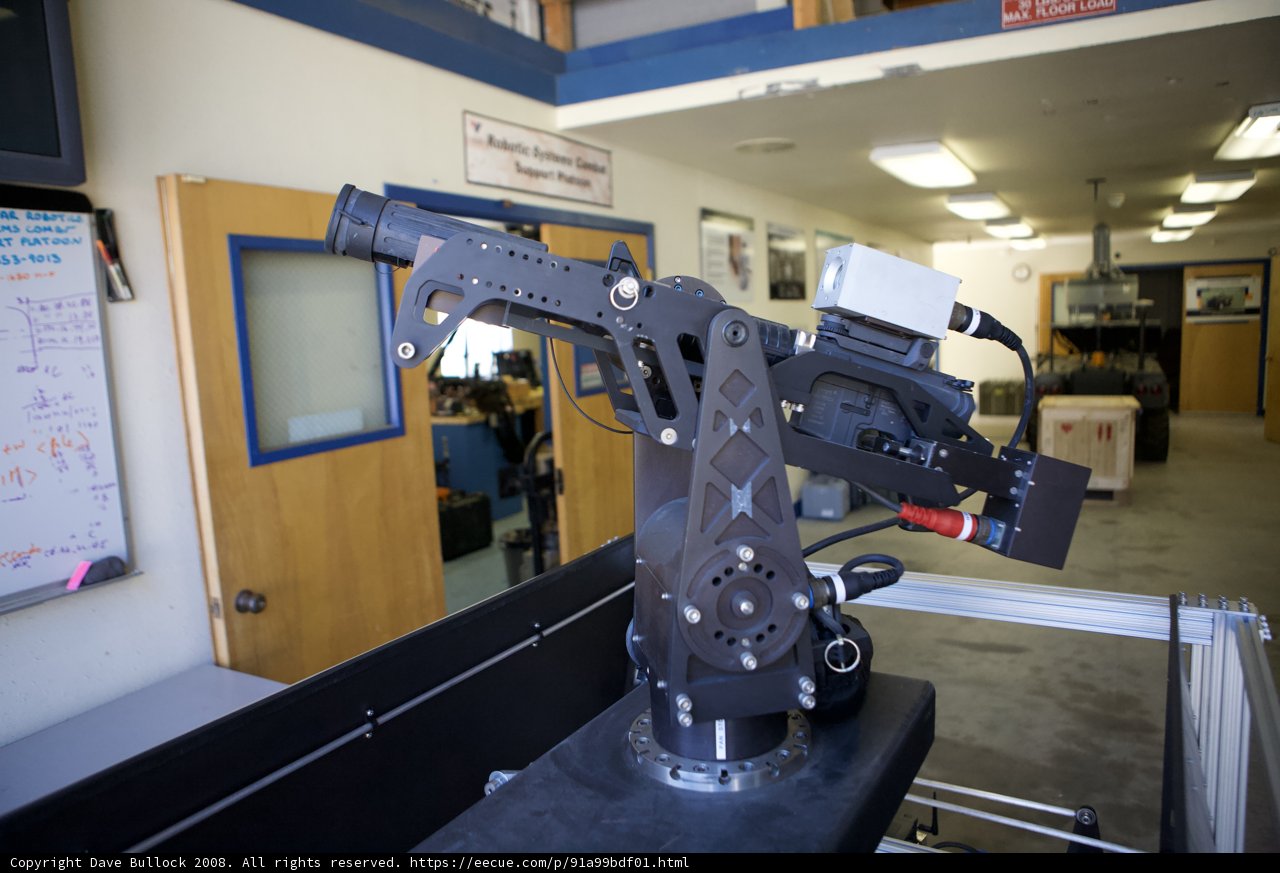Robot Arm in an Industrial Environment