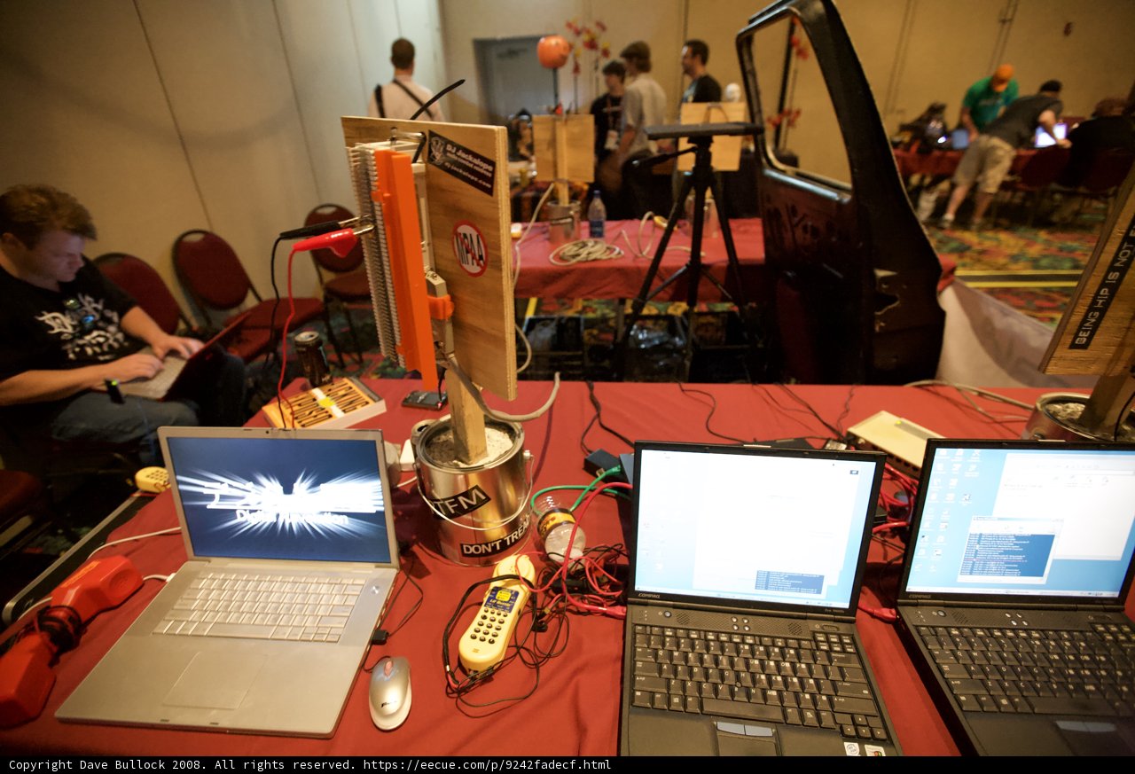 High-Tech Table Setup