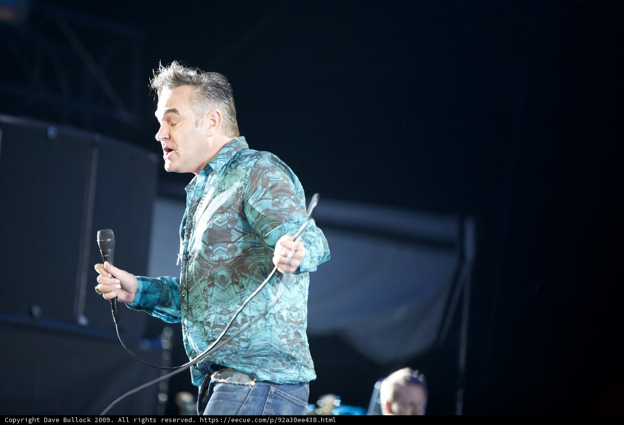 Morrissey rocks the stage at Coachella 2009