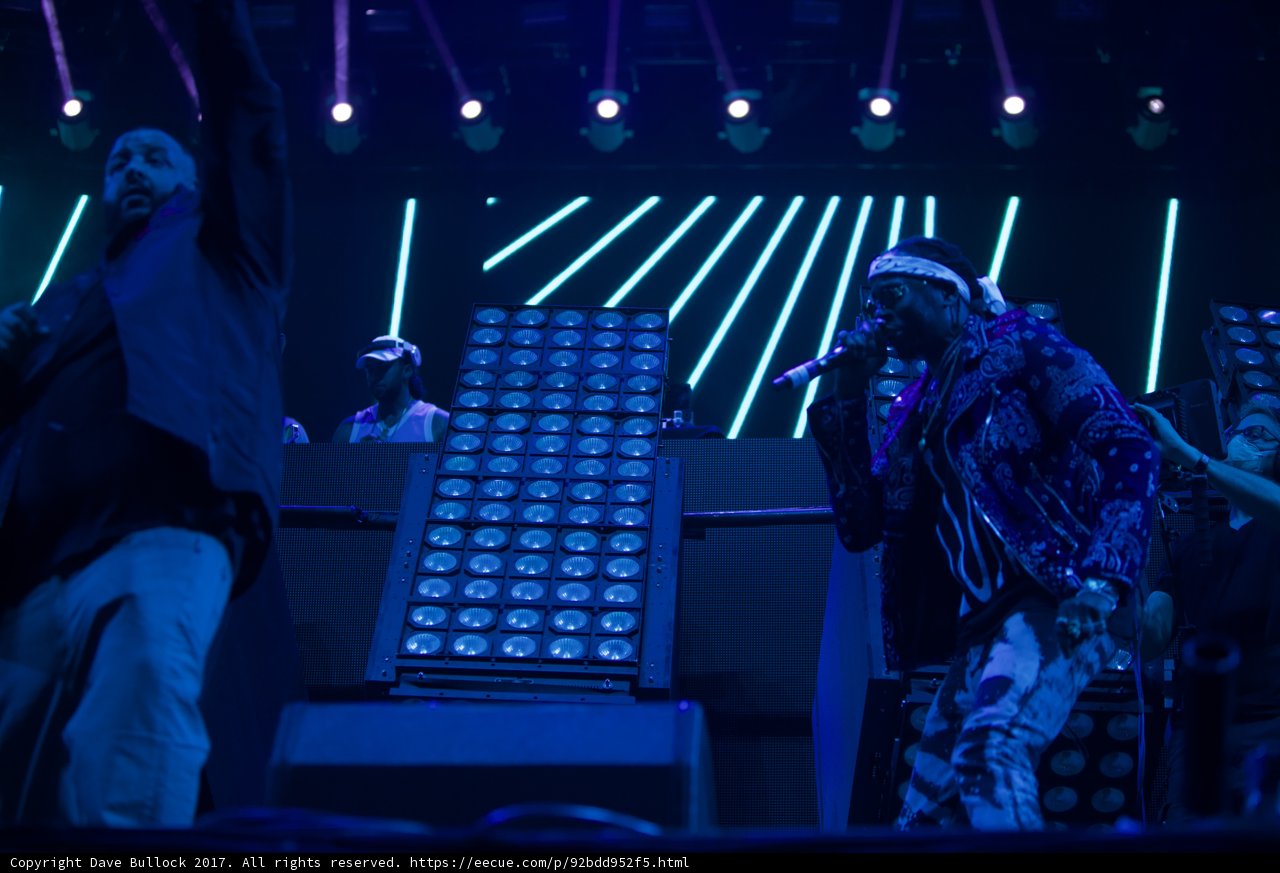 Lighting up the Crowd