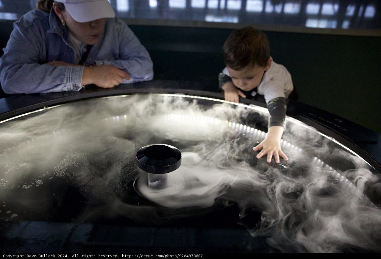 The Magic of Science - A Day at the Exploratorium