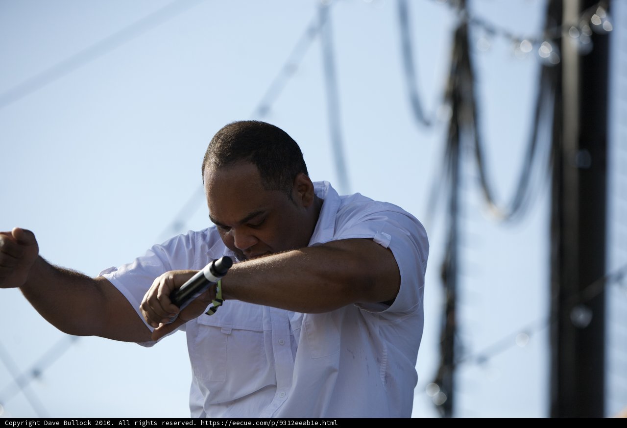 Vincent Mason Wrangles His Wrist