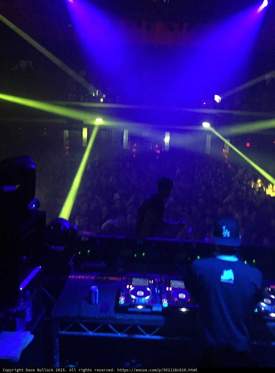 Nightclub Concert